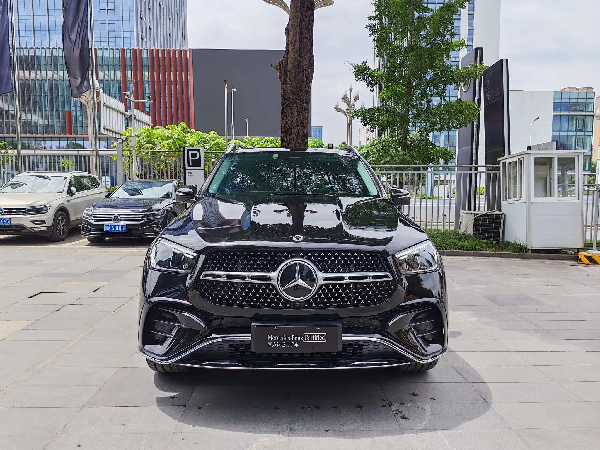 Mercedes-Benz GLE (Imported)