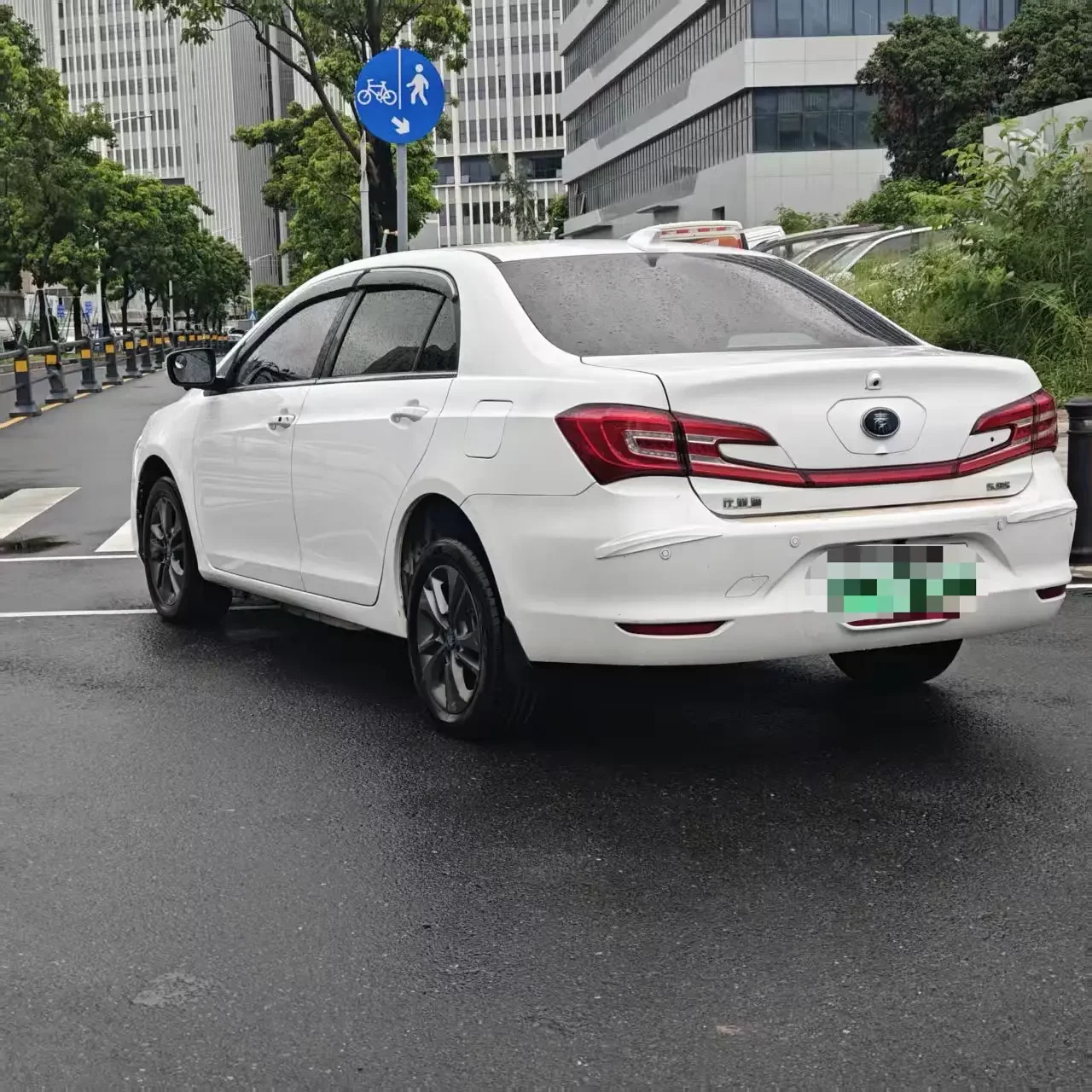 BYD Qin DM