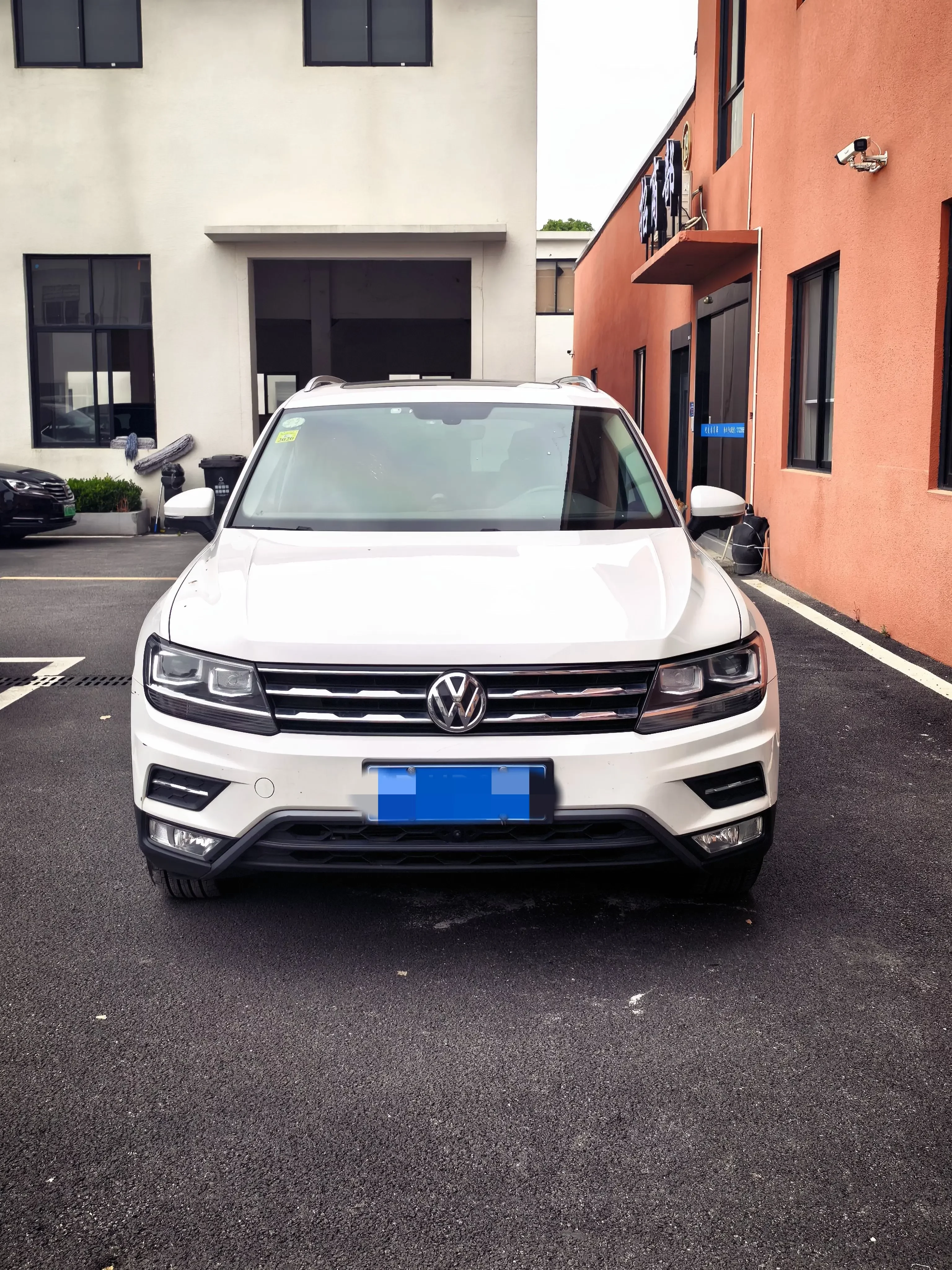 Volkswagen Tiguan L
