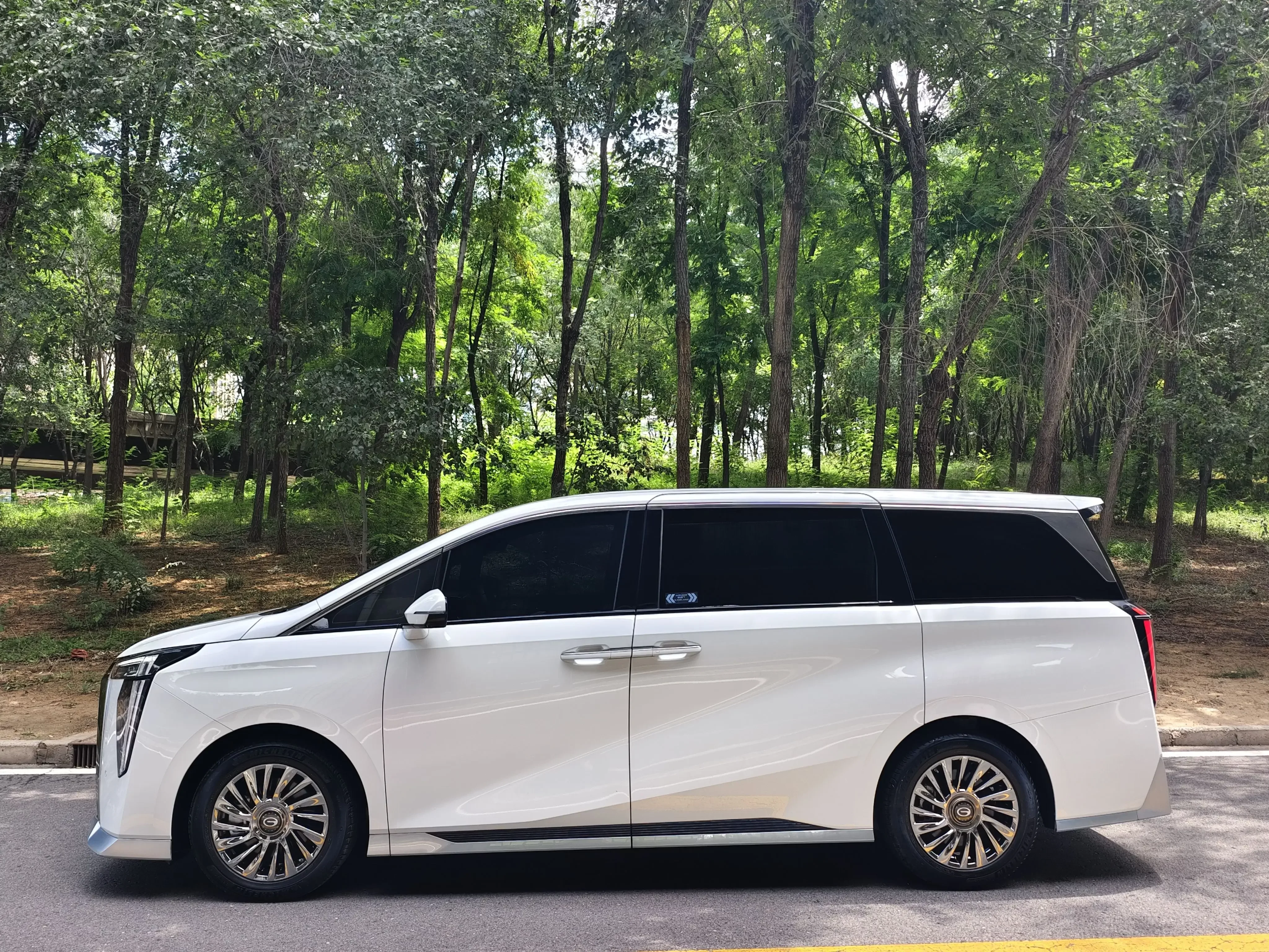GAC Trumpchi M8