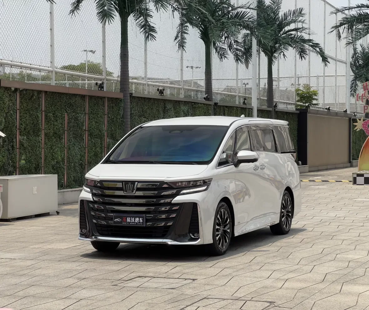 Toyota Crown Wellfire