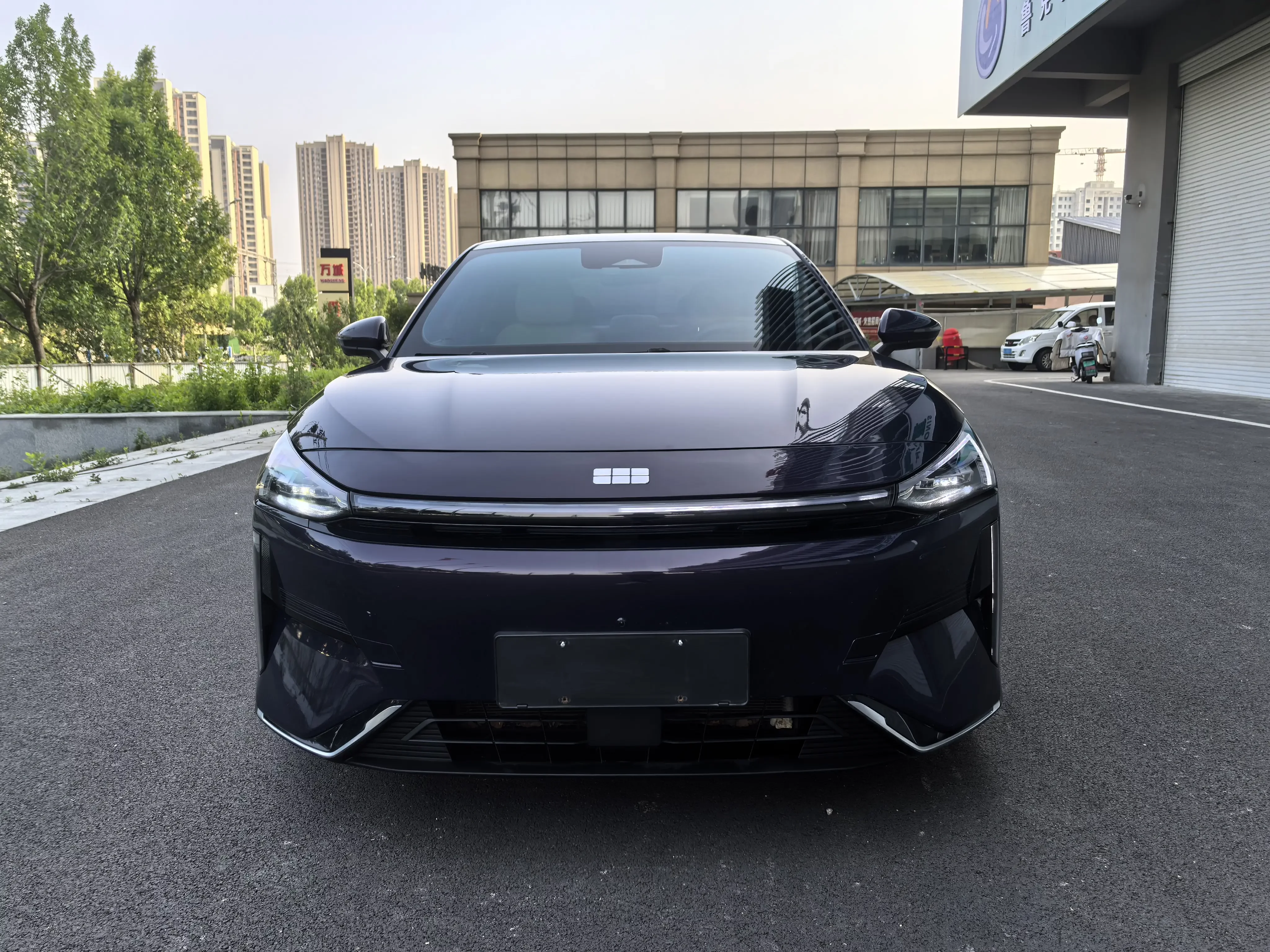 Geely Galaxy L6