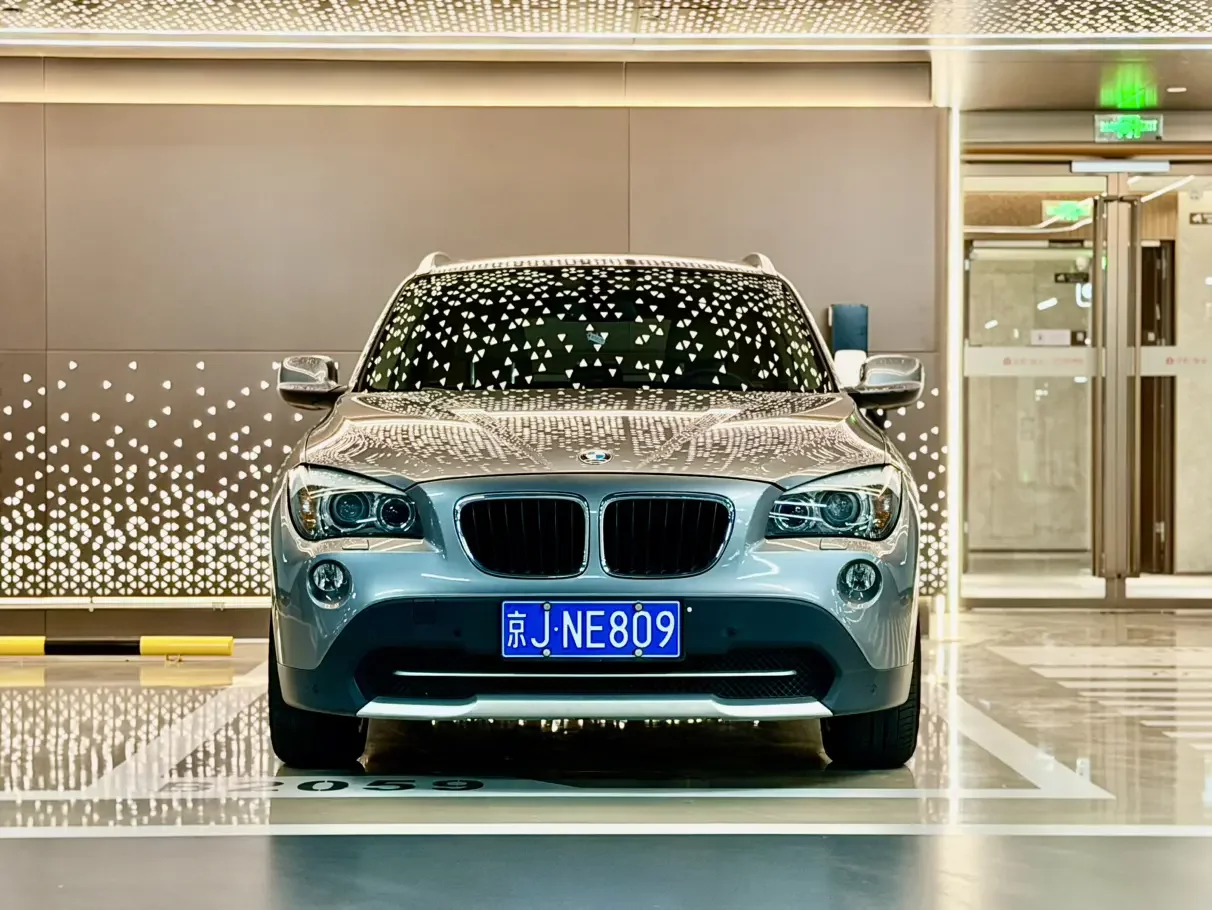 BMW X1  из Китая