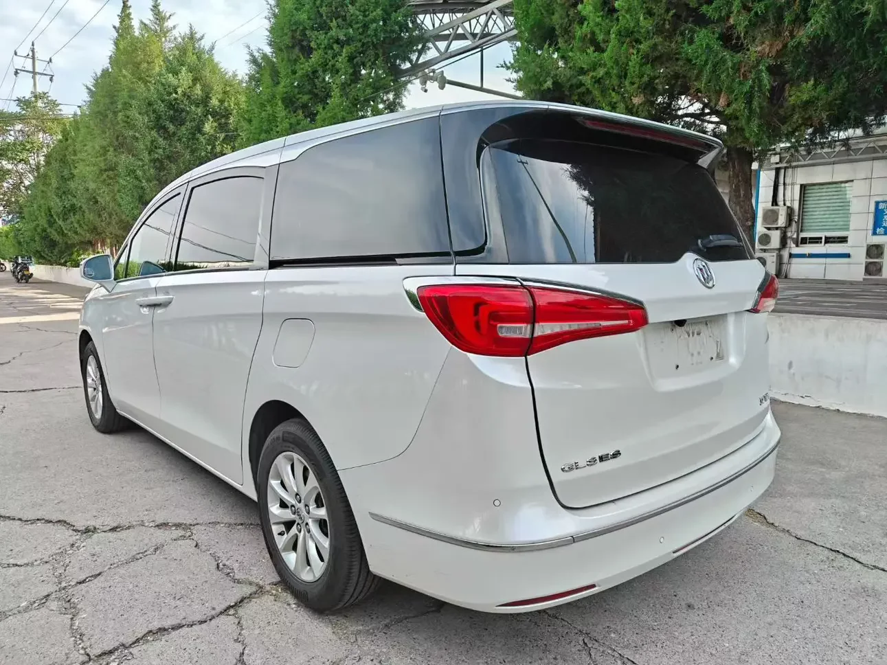 Buick GL8