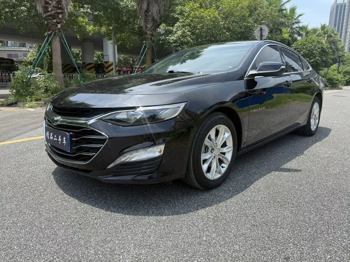 Chevrolet Malibu XL