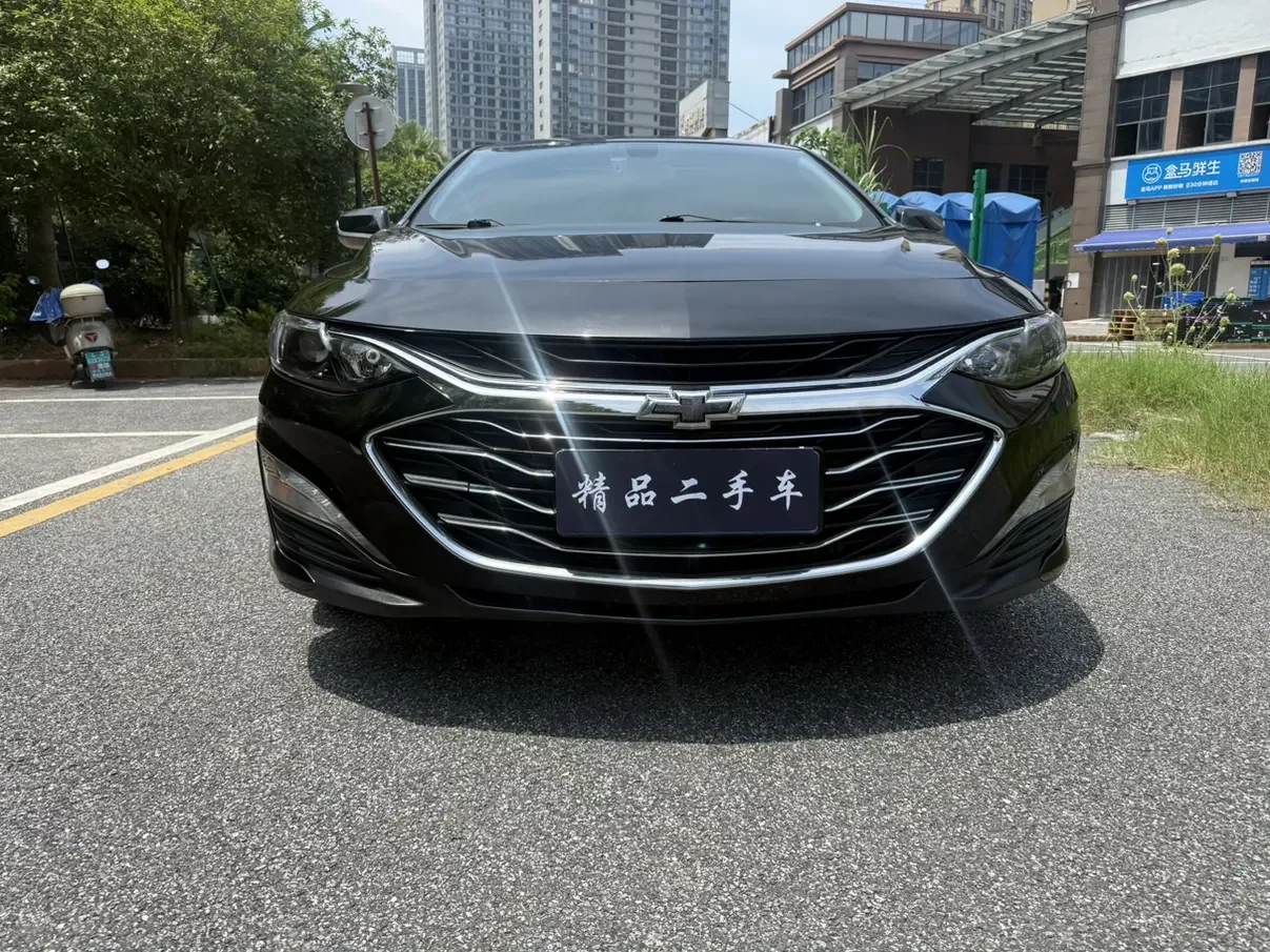Chevrolet Malibu XL