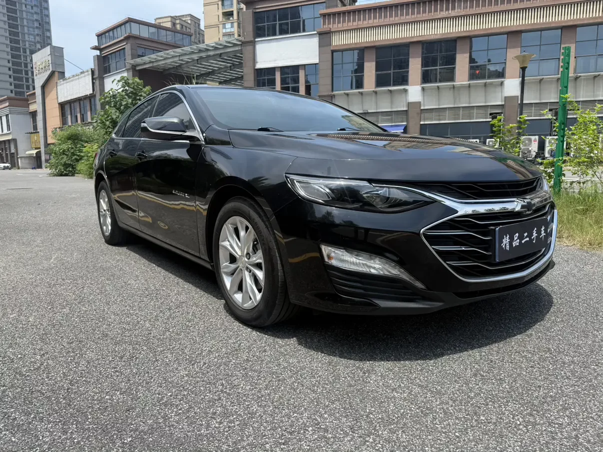 Chevrolet Malibu XL