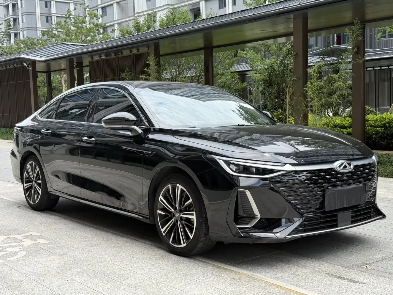 Chery Arrizo 8
