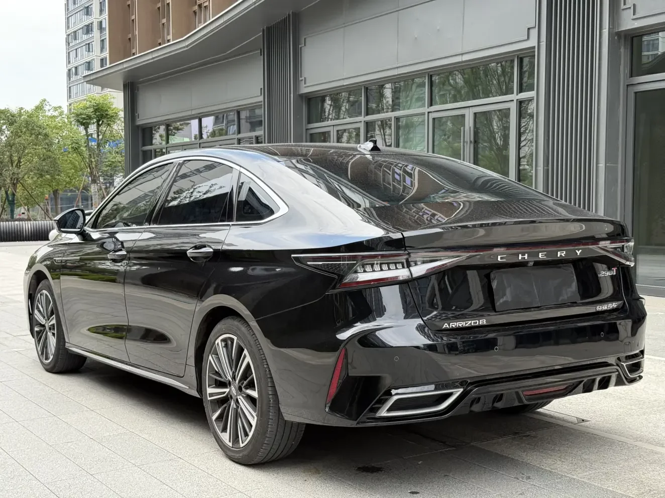 Chery Arrizo 8
