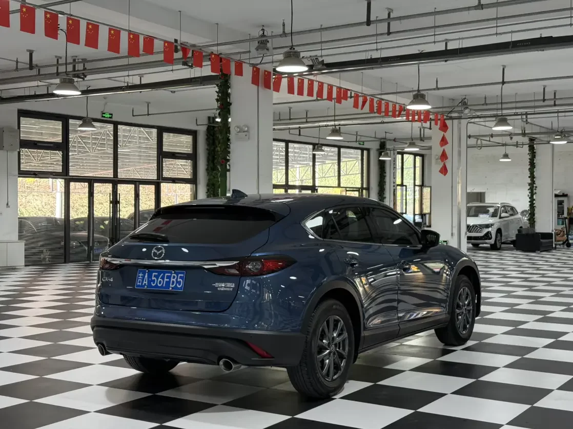 Mazda CX-4