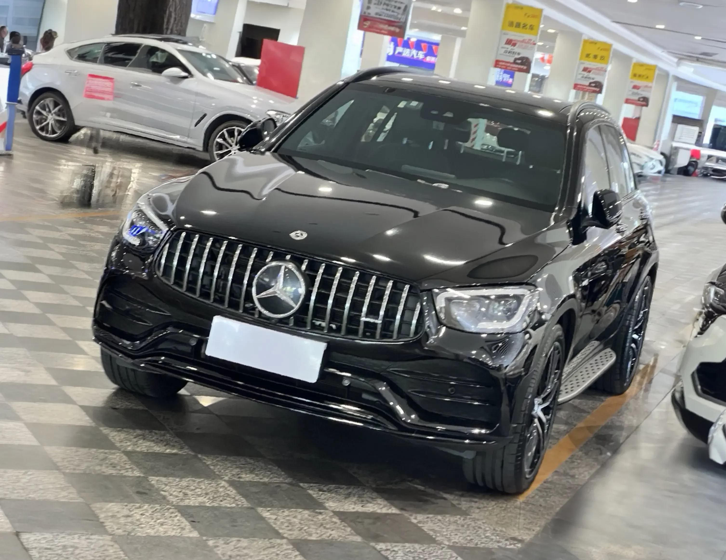 Mercedes-Benz GLC AMG