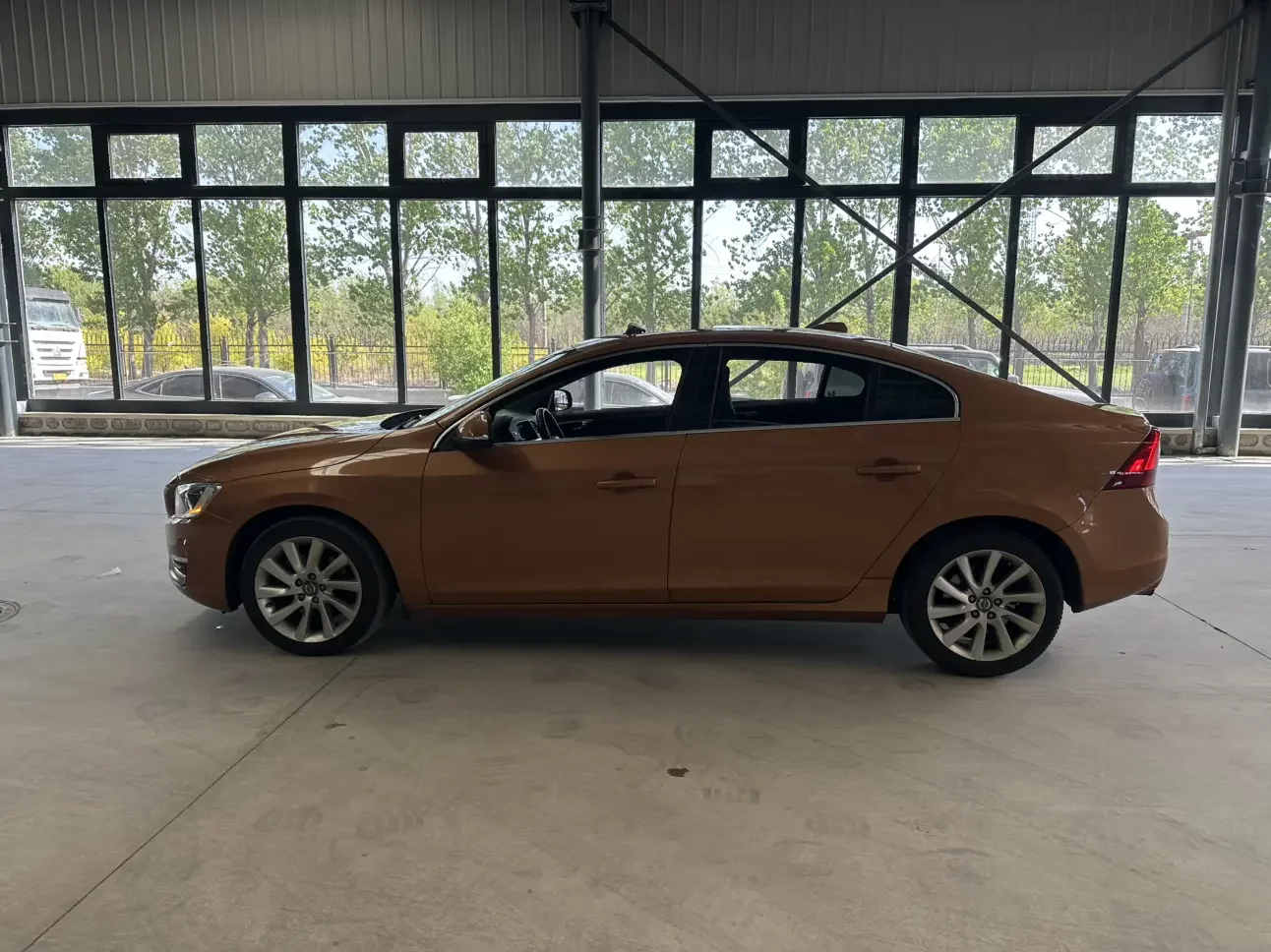 Volvo S60
