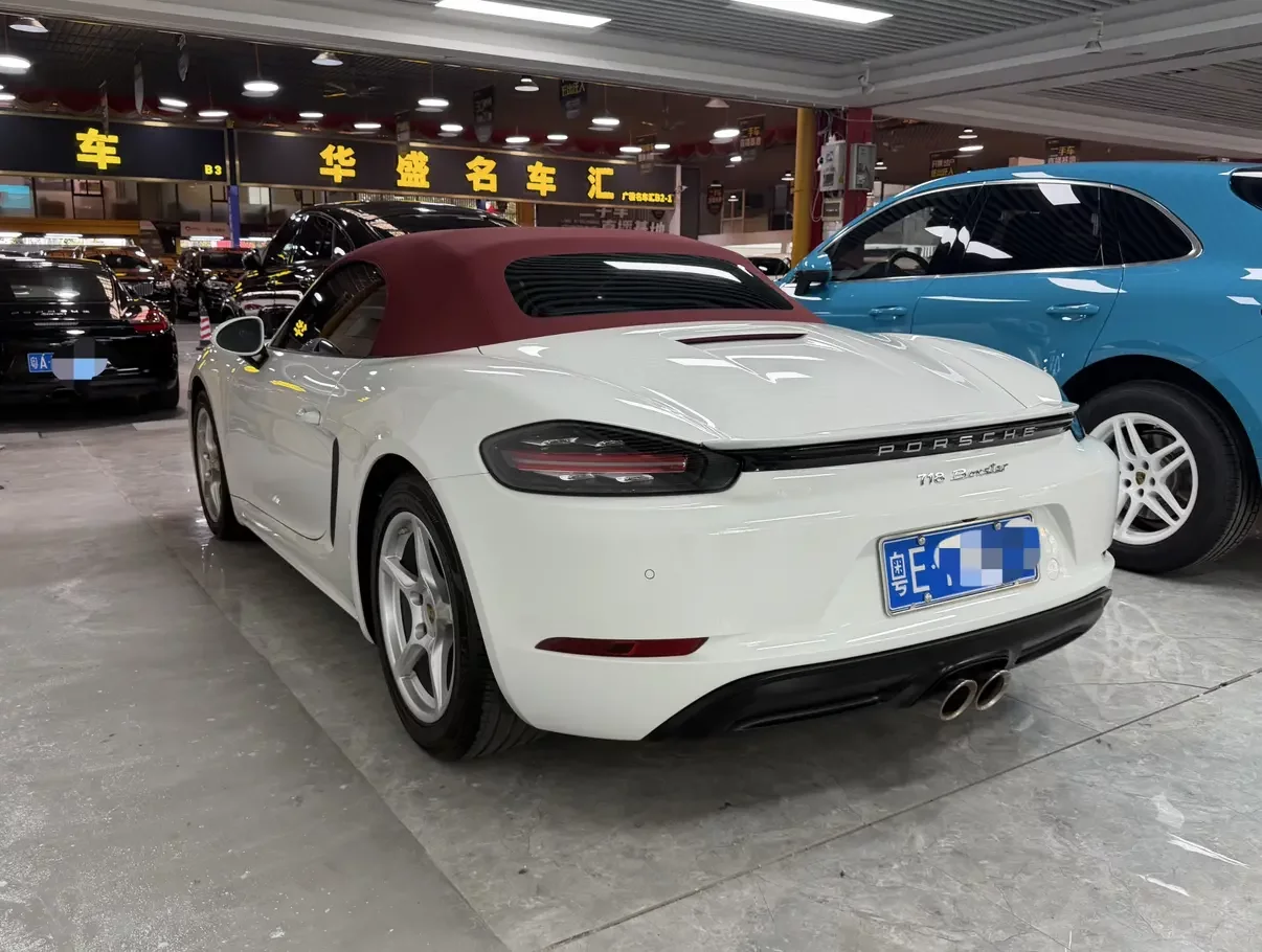 Porsche 718
