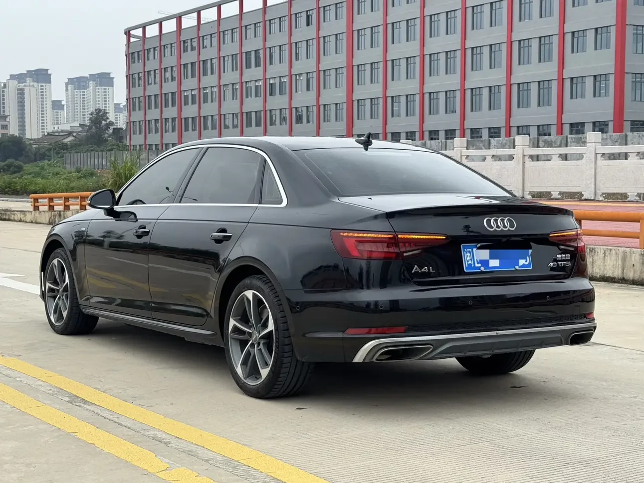 Audi A4L