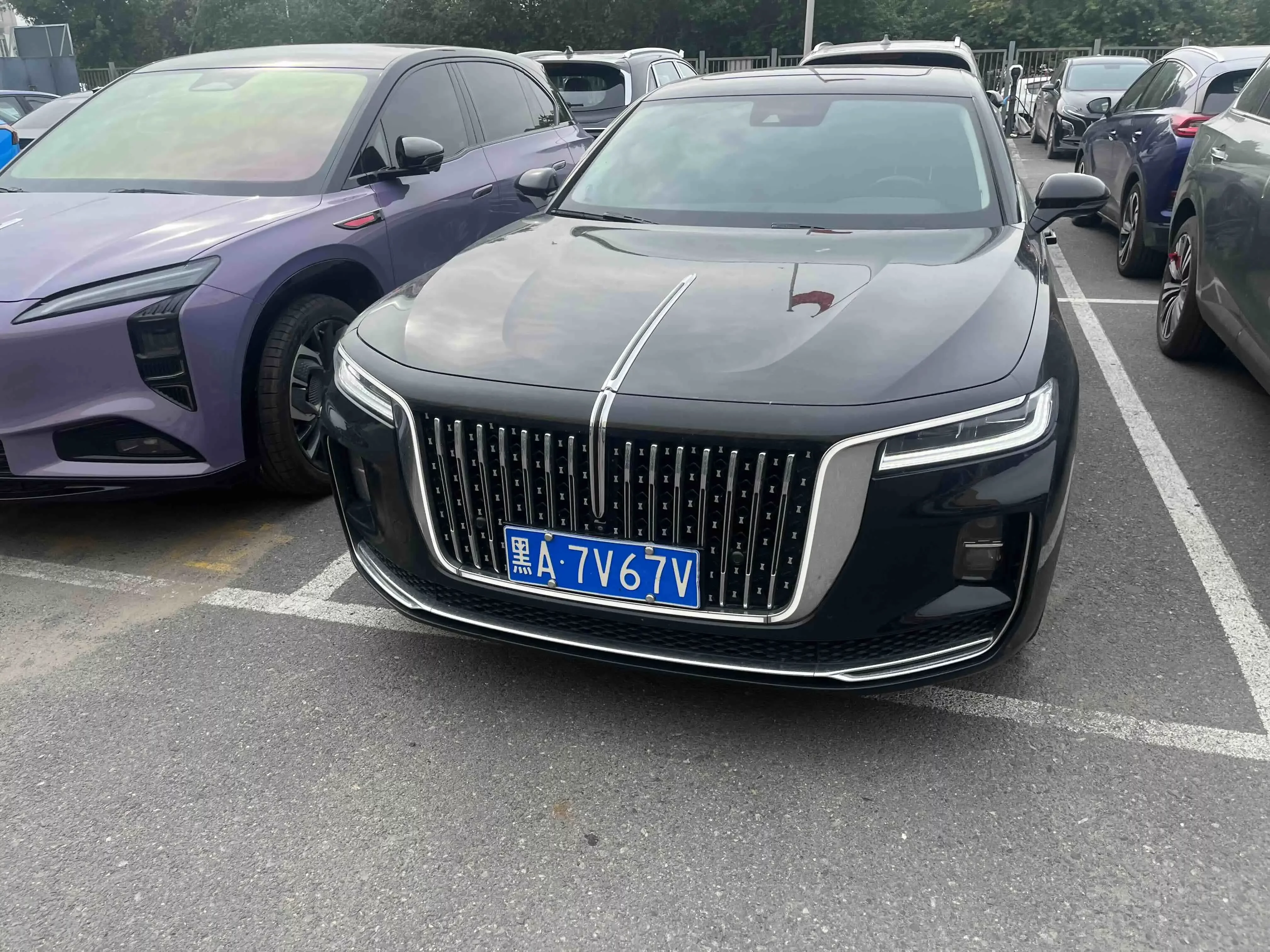 Hongqi H9