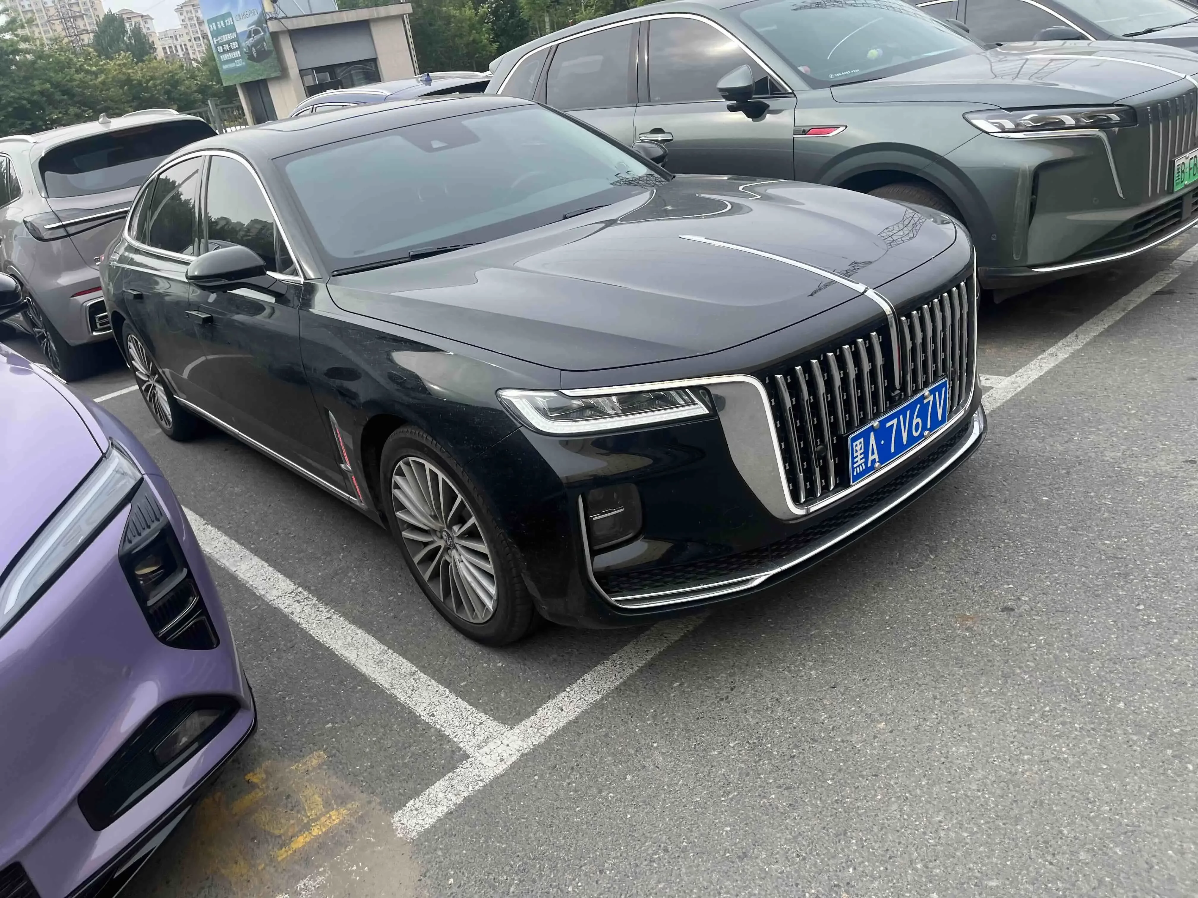 Hongqi H9