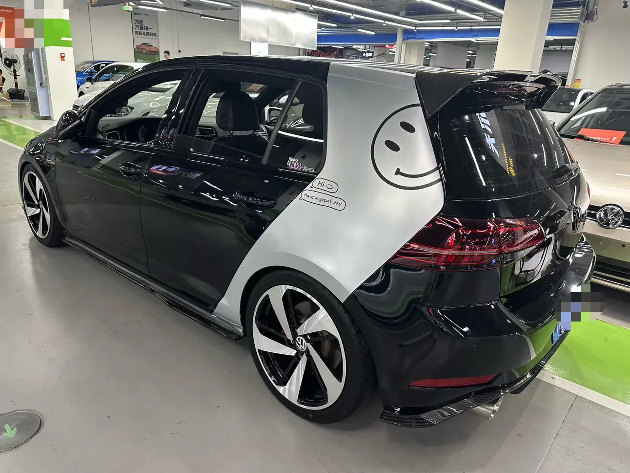 Volkswagen Golf GTI