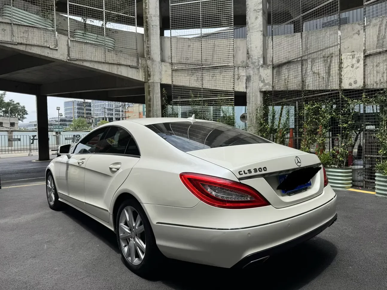 Mercedes-Benz CLS