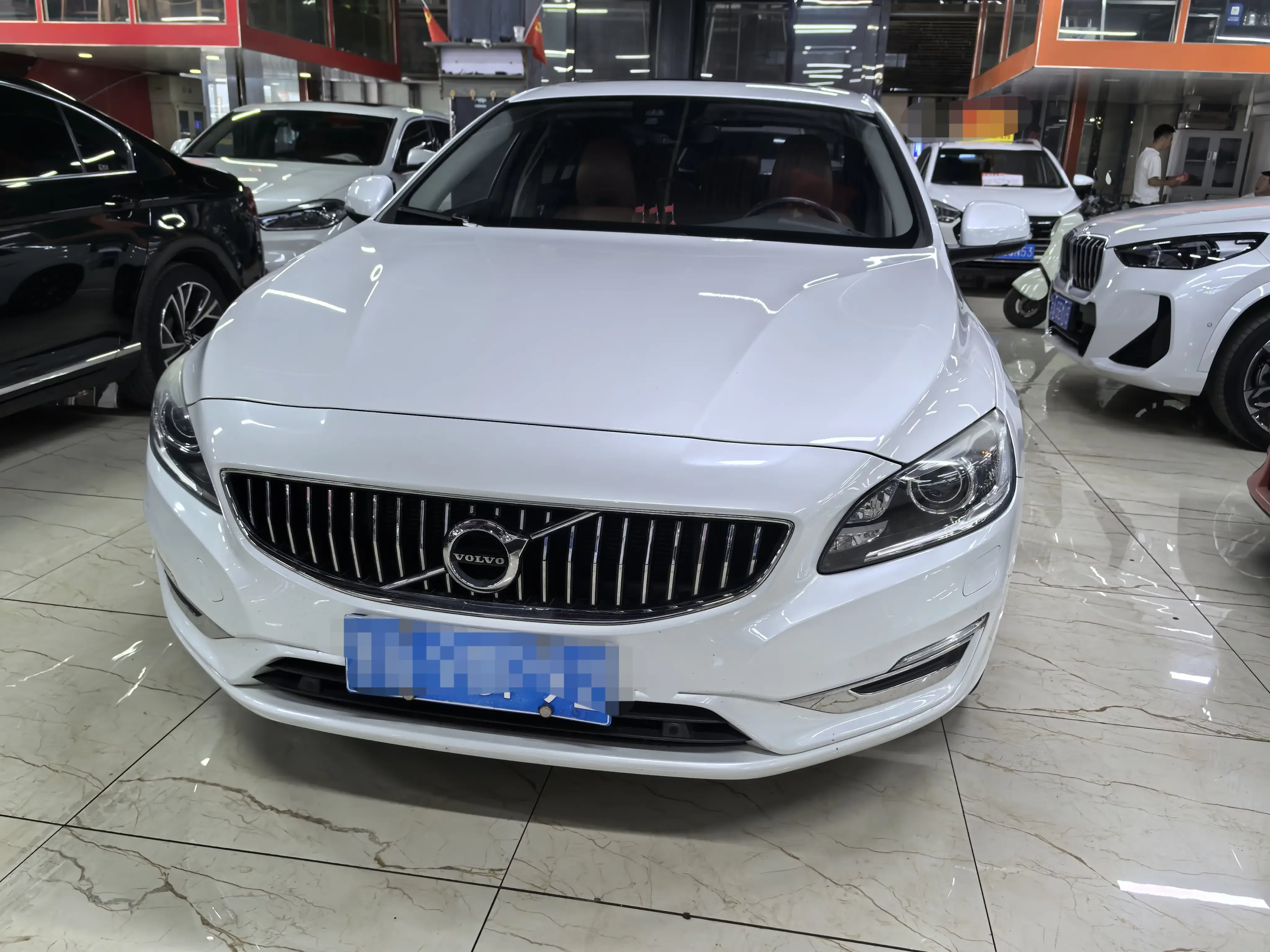 Volvo S60