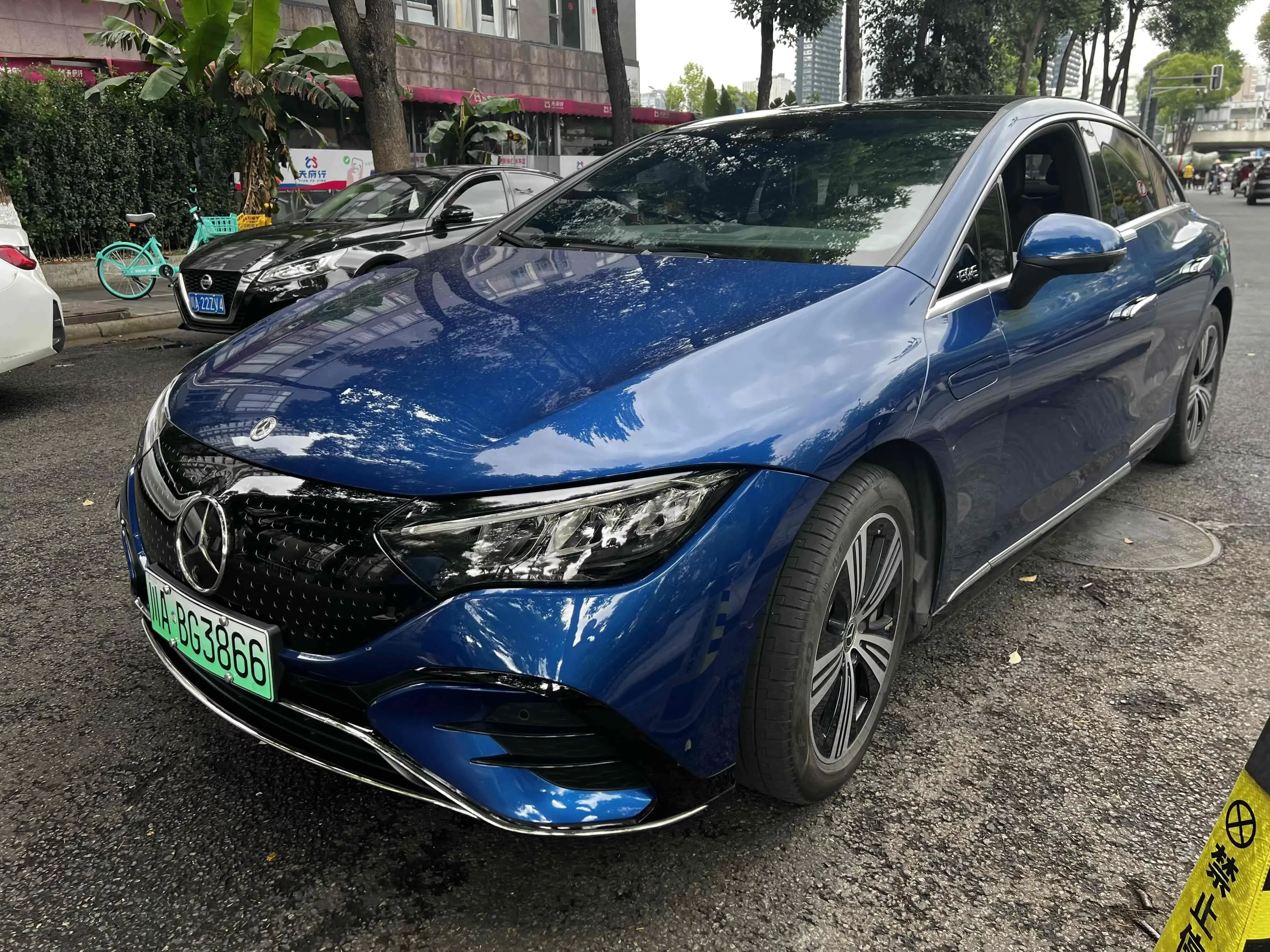 Mercedes-Benz EQE