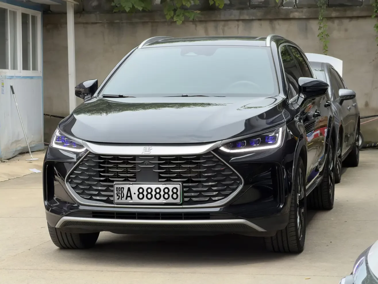 BYD Tang DM