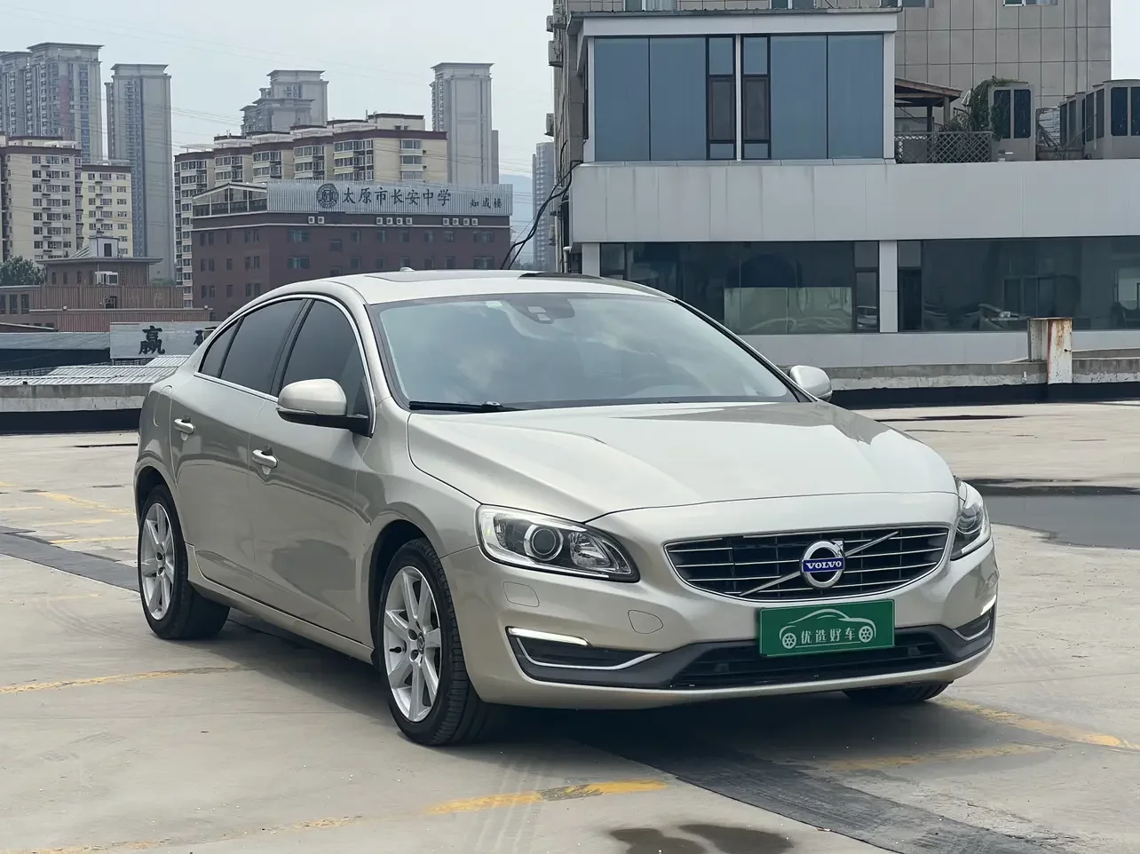 Volvo S60