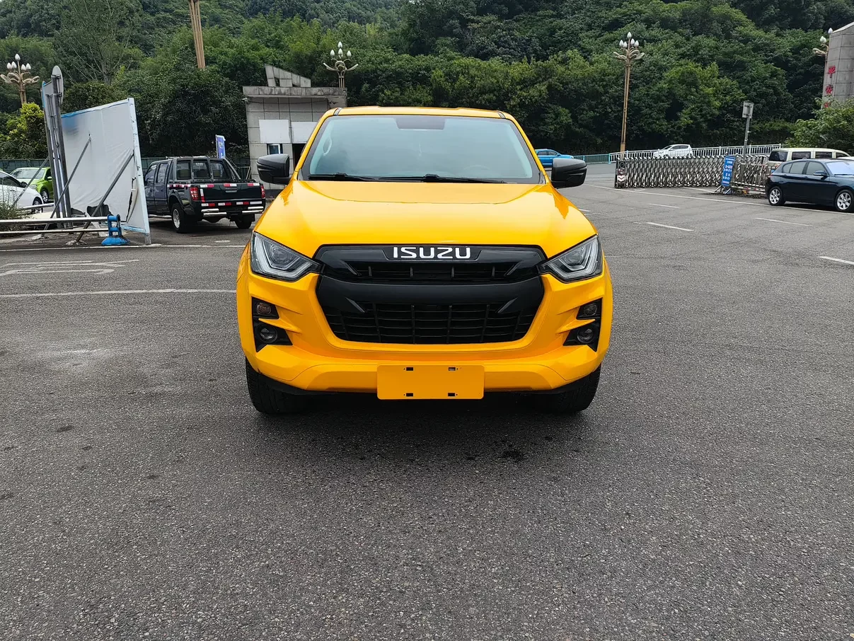 Isuzu D-MAX