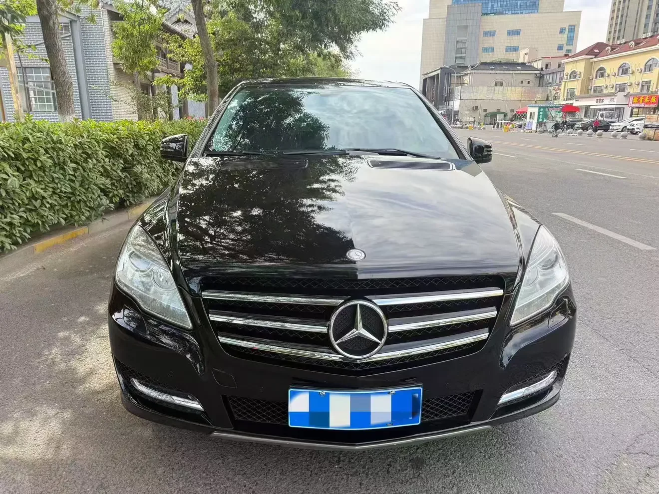 Mercedes-Benz R-Class