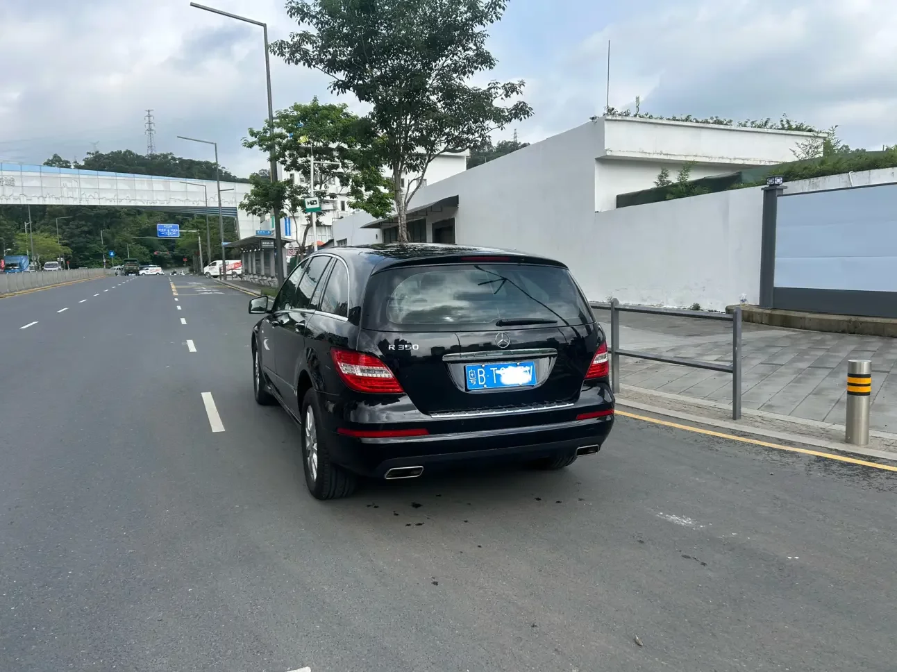 Mercedes-Benz R-Class