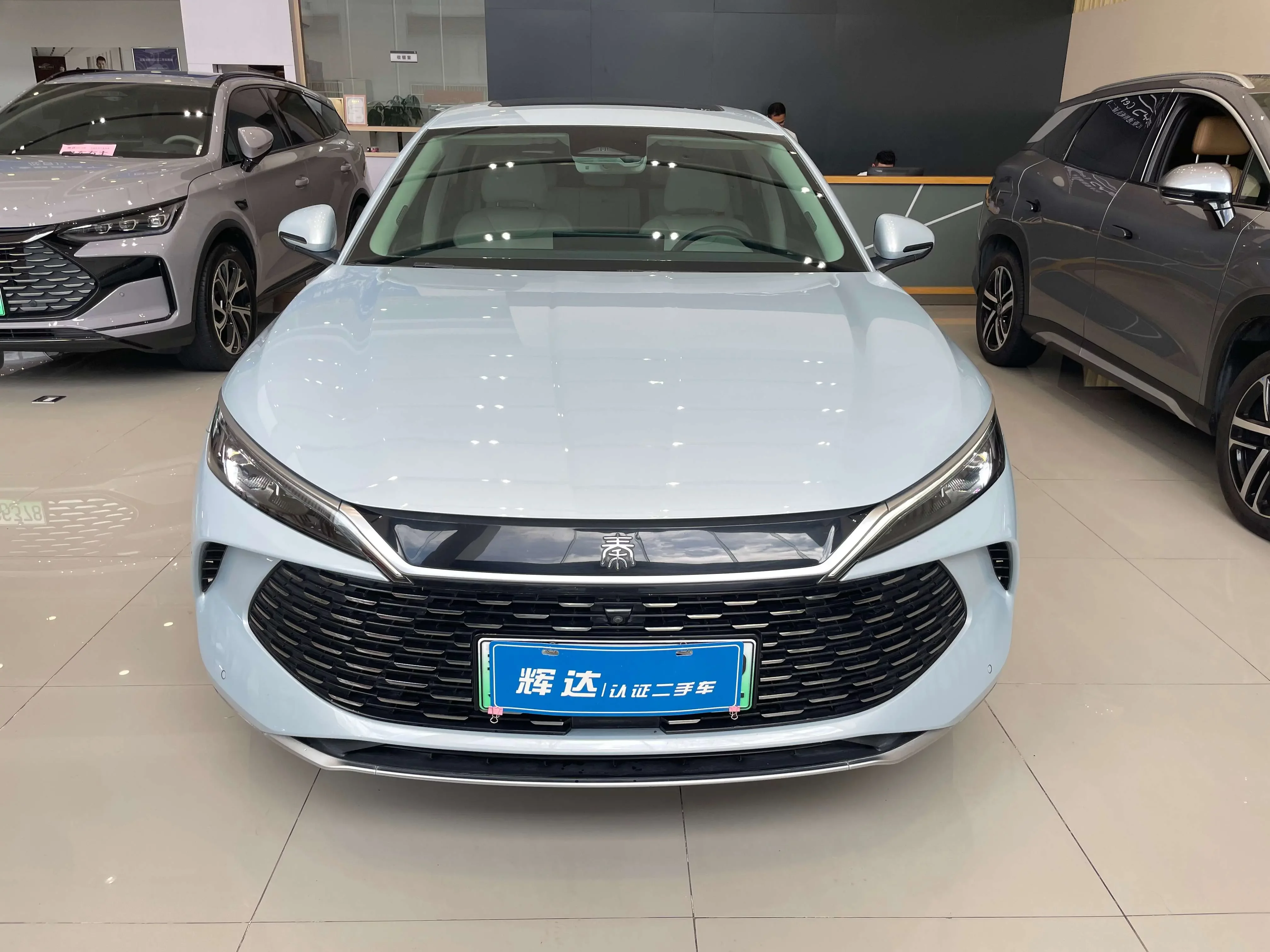 BYD Qin L DM