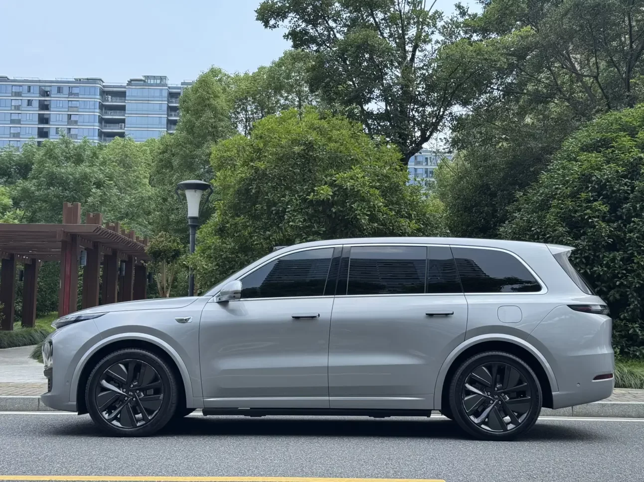 Lixiang L9