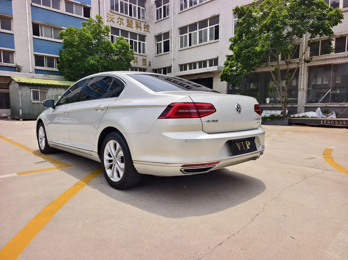 Volkswagen Magotan