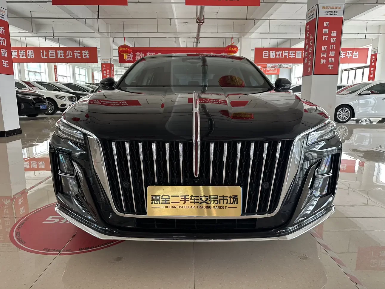 Hongqi H5  из Китая