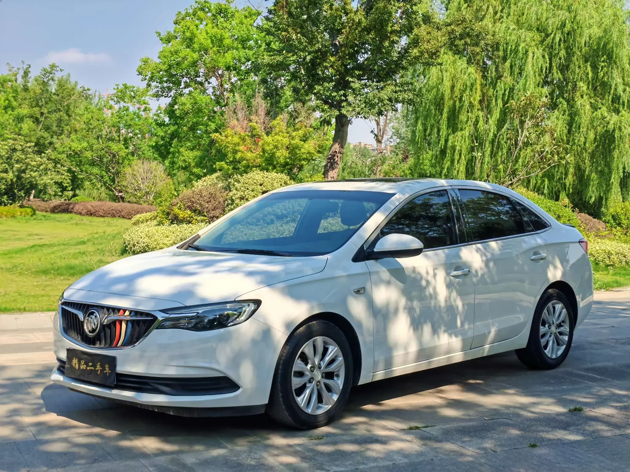 Buick Yinglang