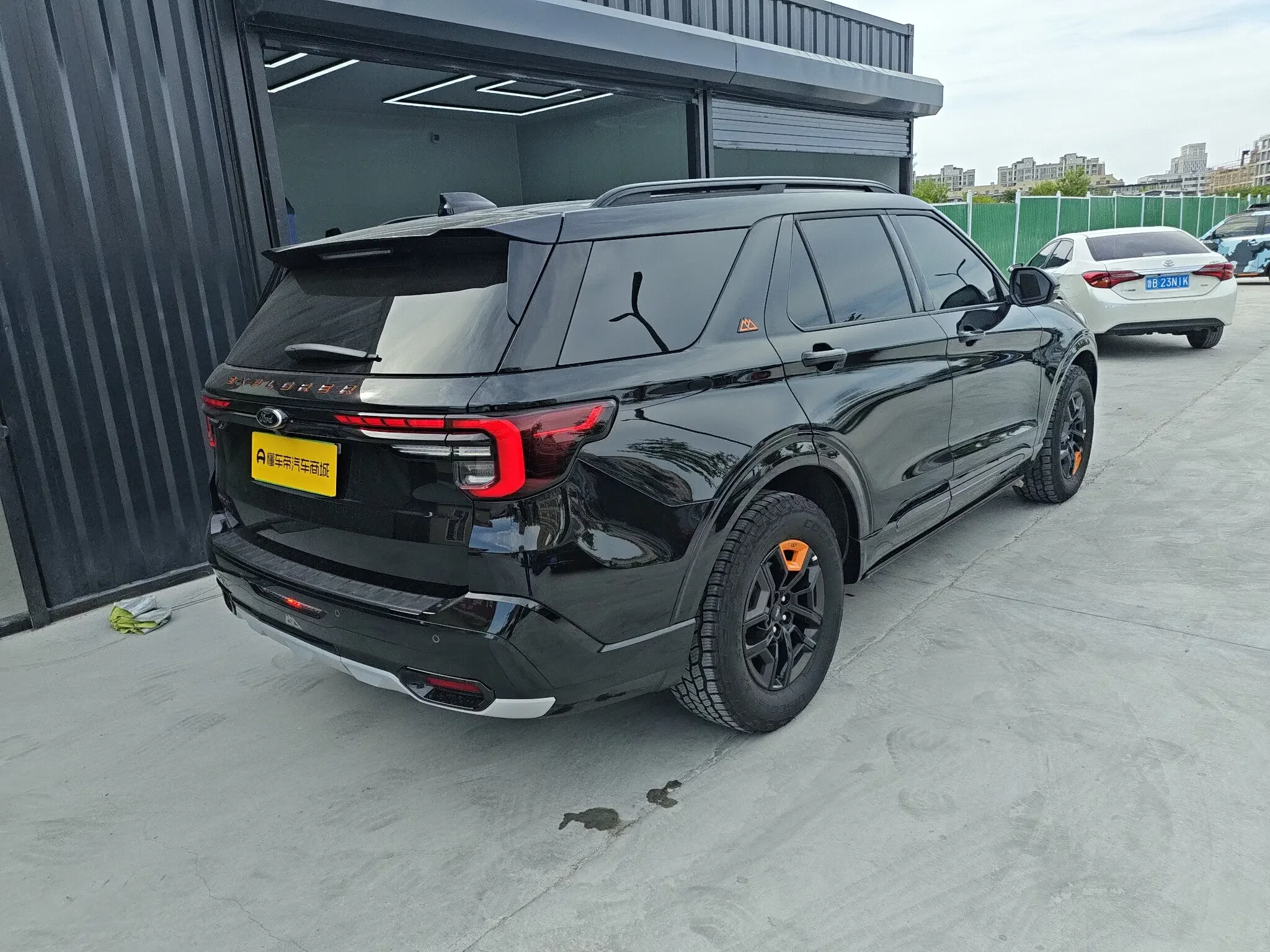 Ford Explorer
