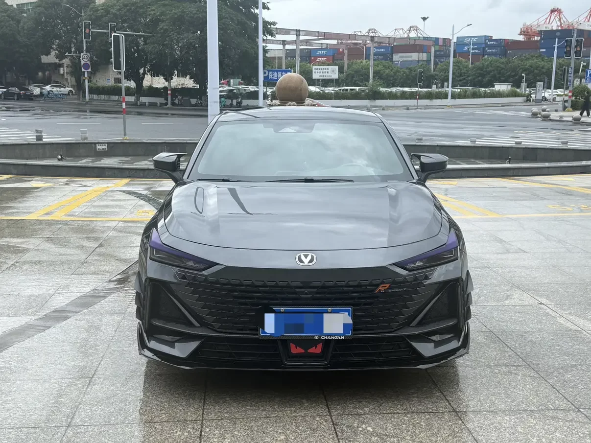 Changan UNI-V