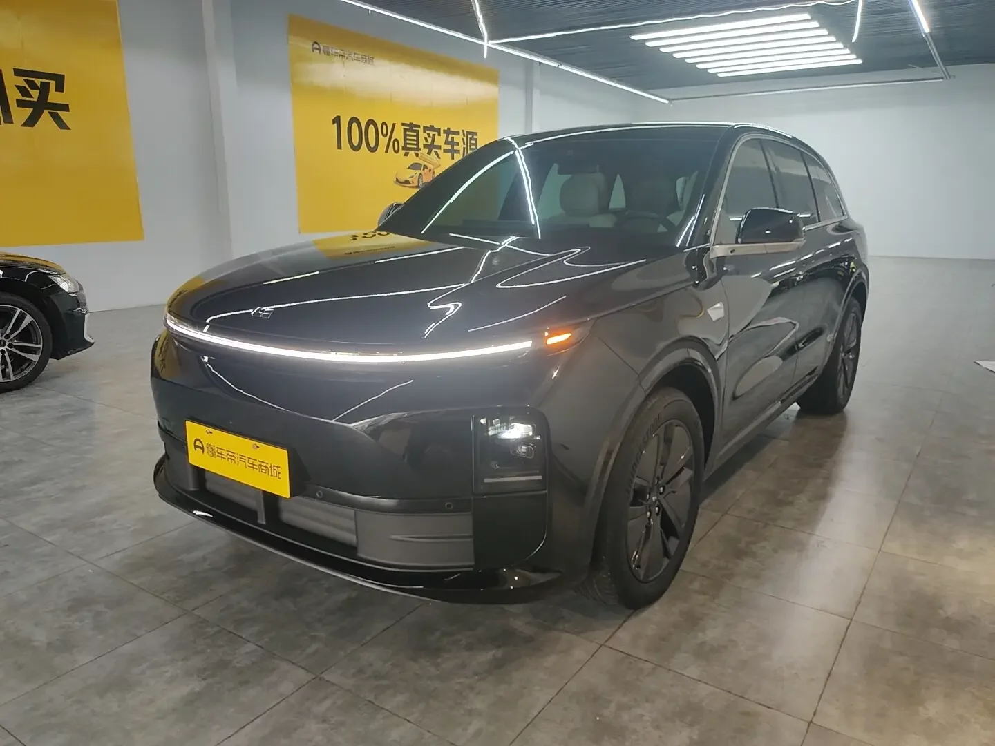 Li L6 (Ideal L6)  из Китая