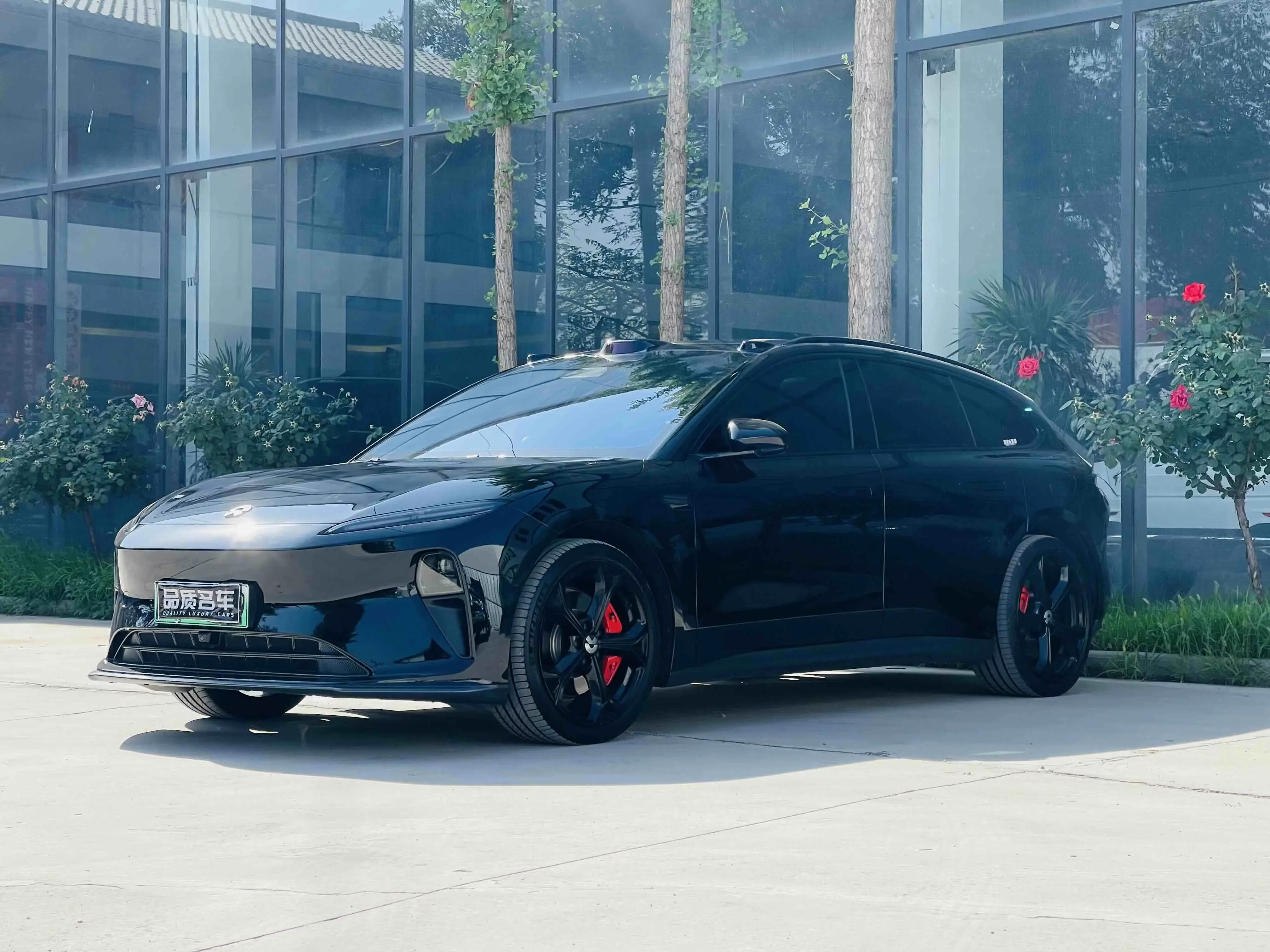 NIO ET5T  из Китая