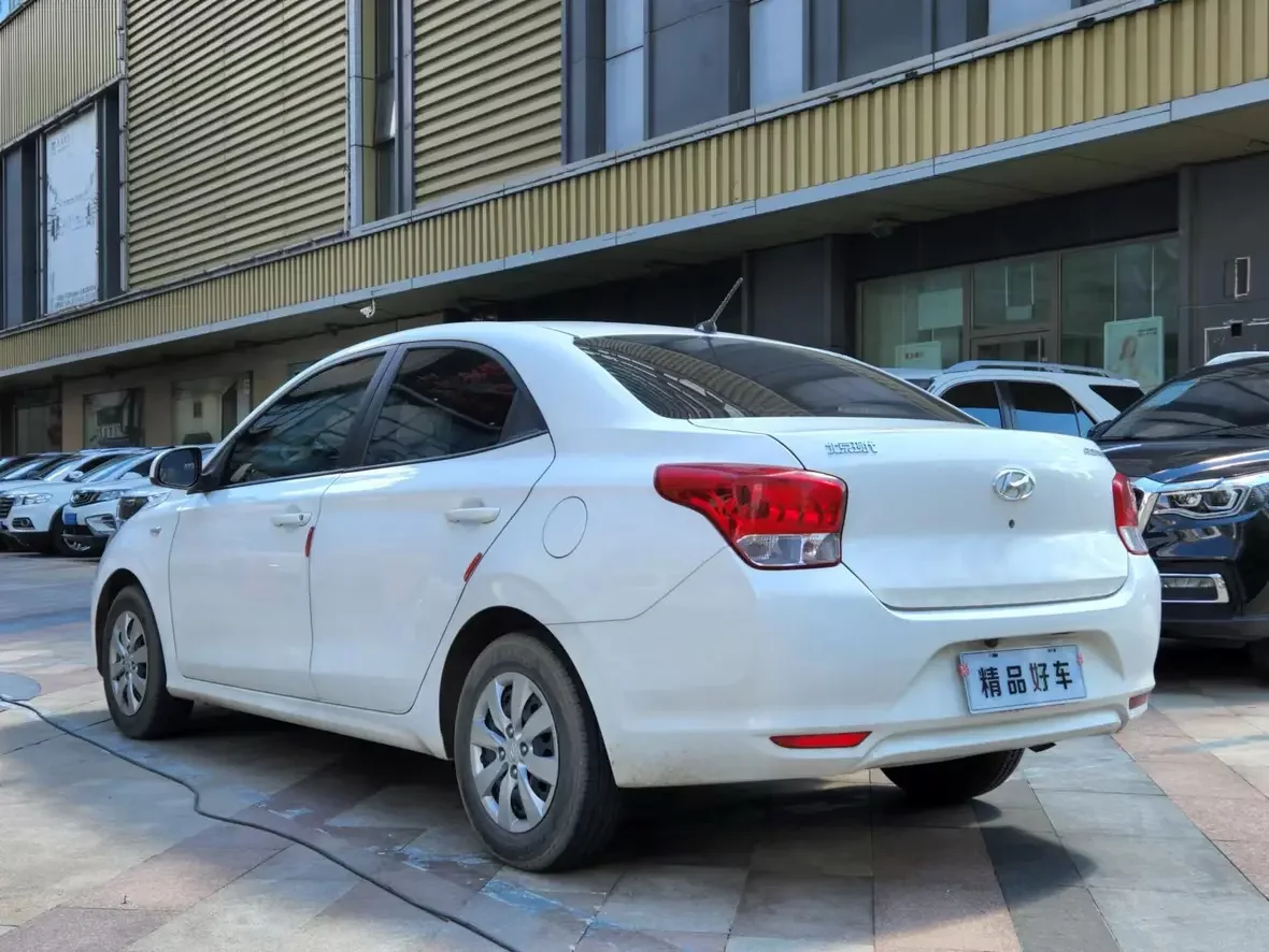 Hyundai Verna