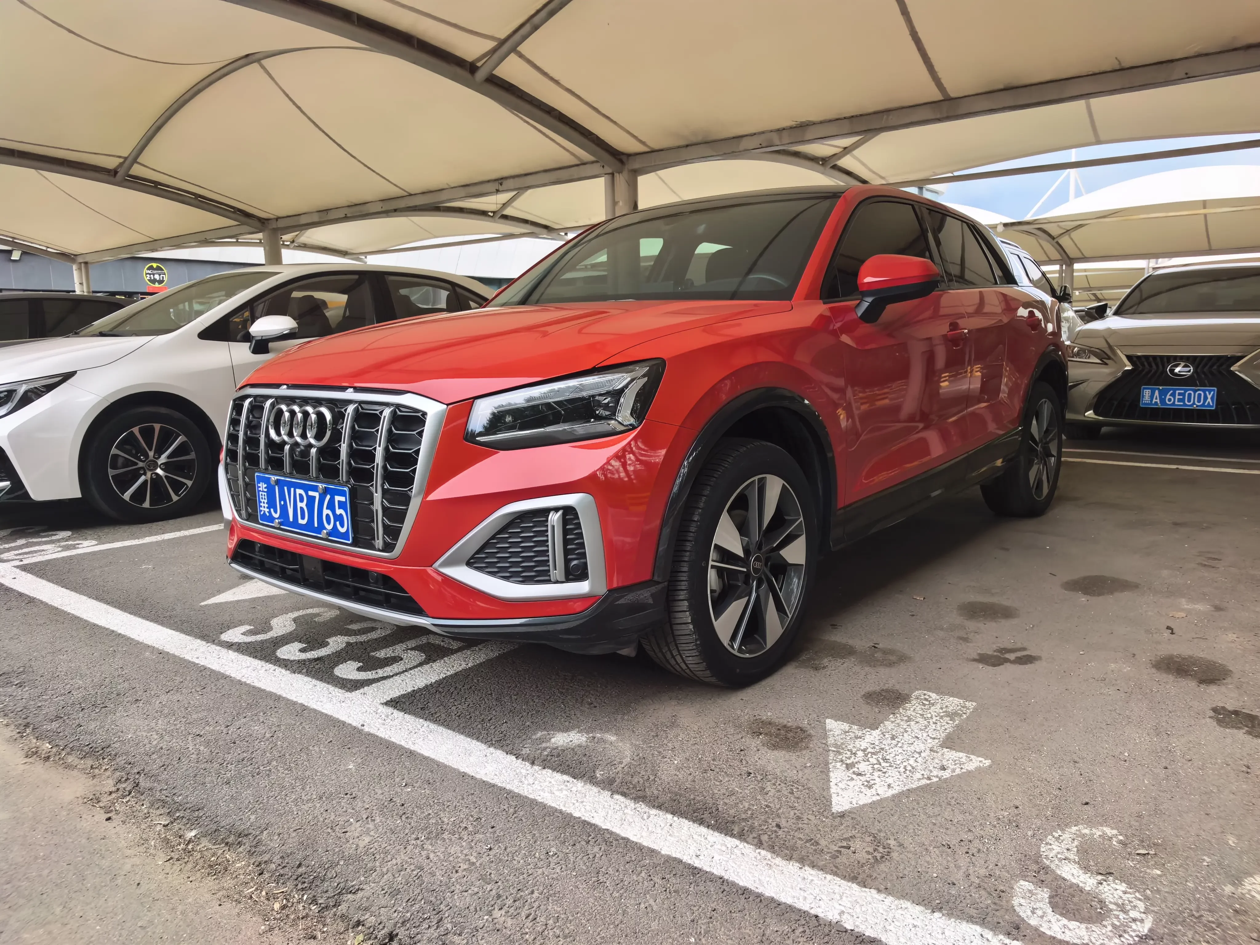 Audi Q2L