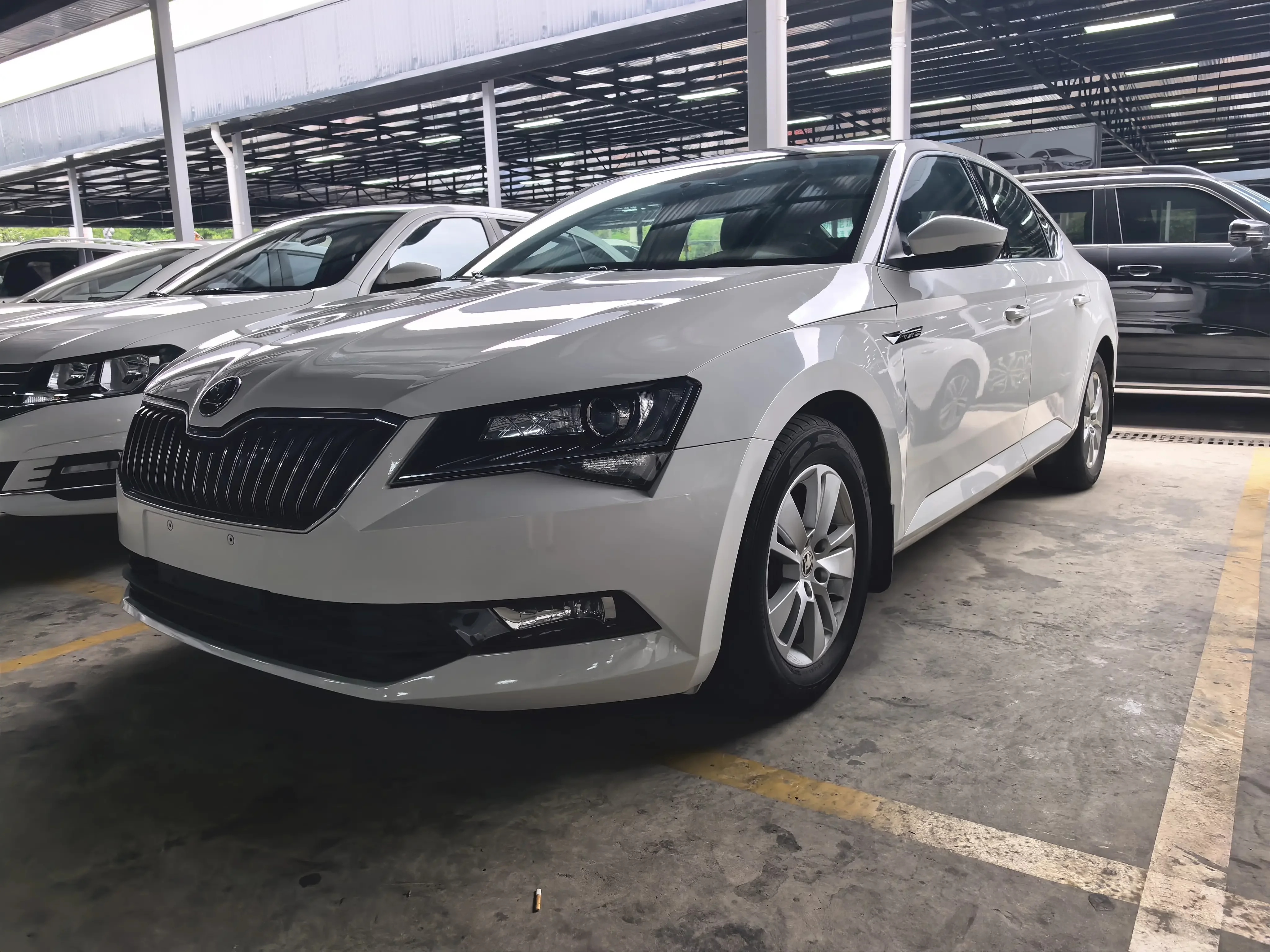 Skoda SuperB
