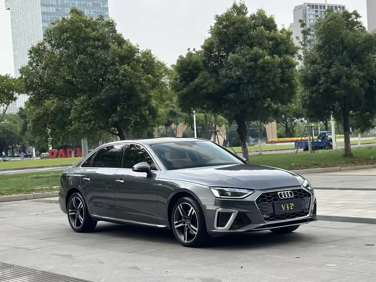 Audi A4L