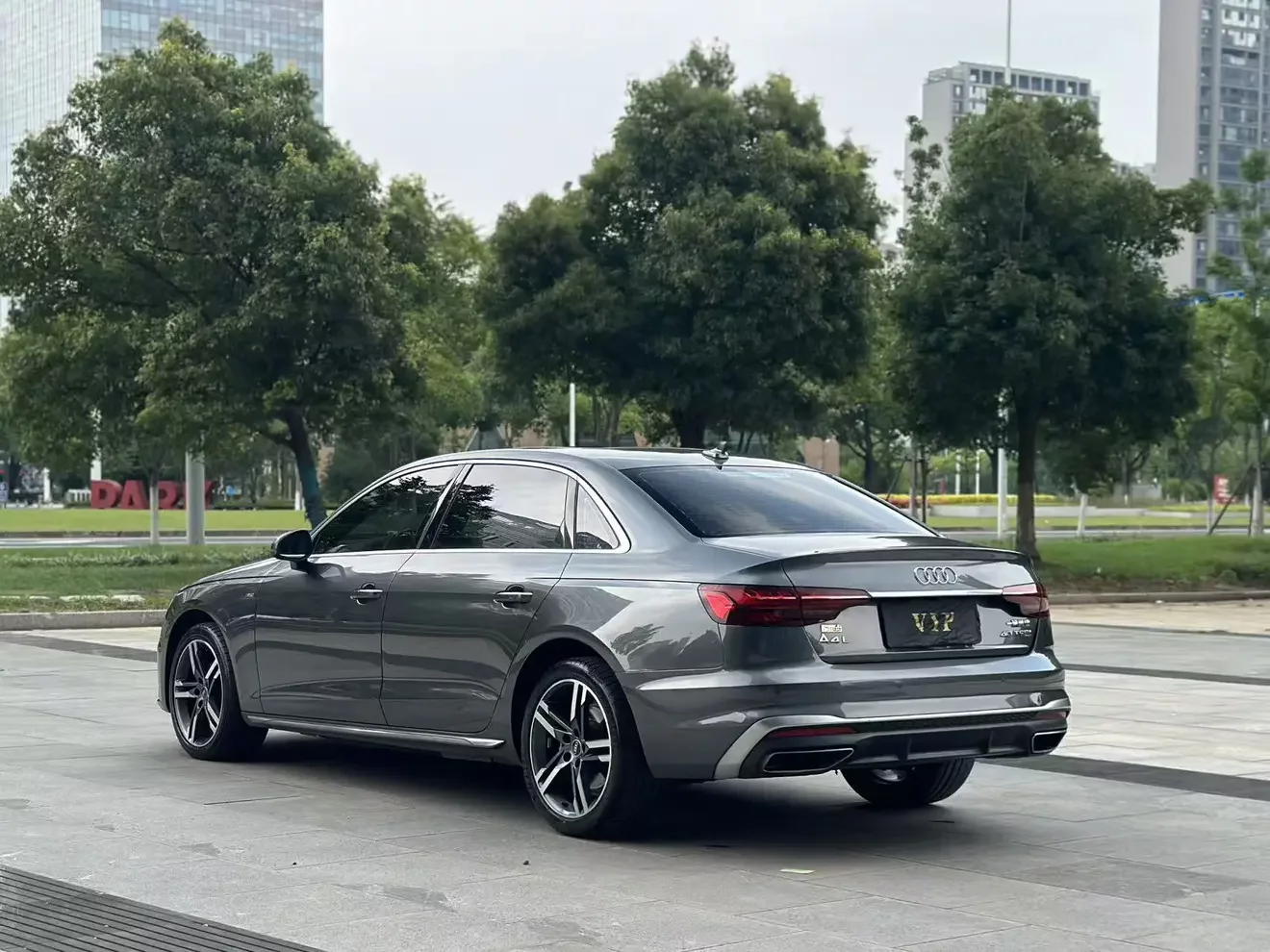 Audi A4L
