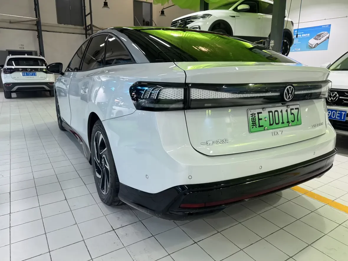 Volkswagen ID.7 VIZZION