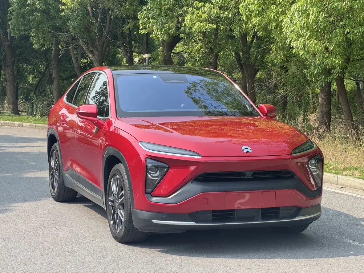 NIO EC6