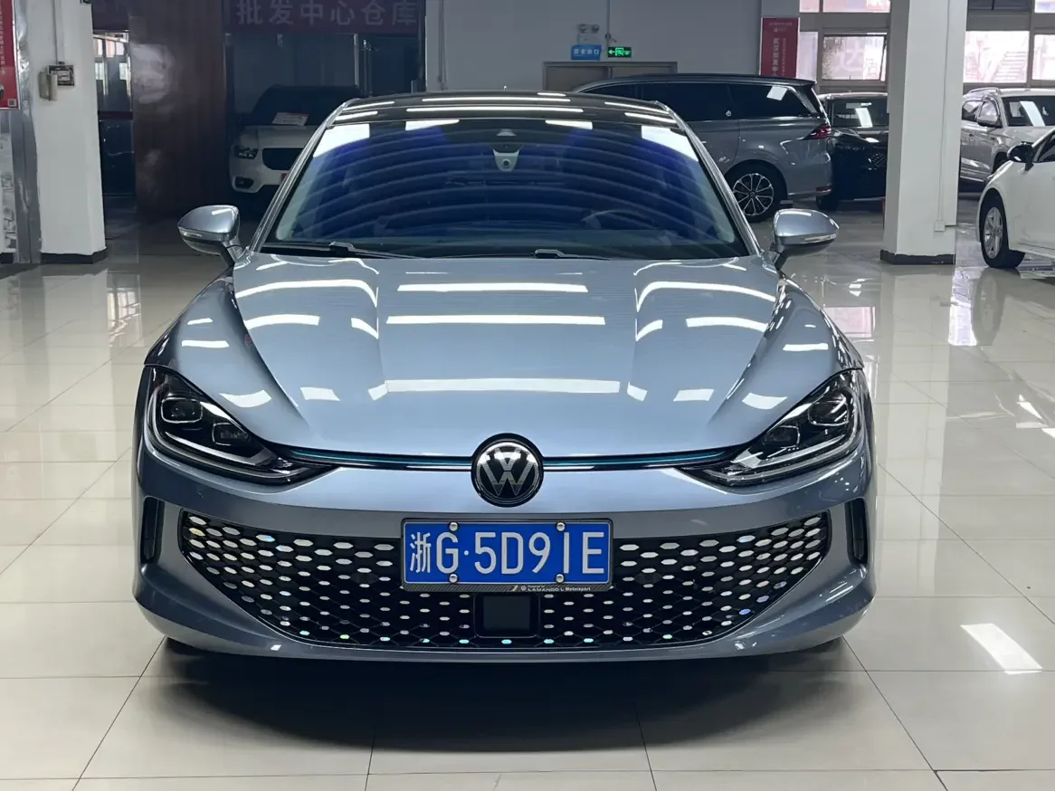 Volkswagen Lamando