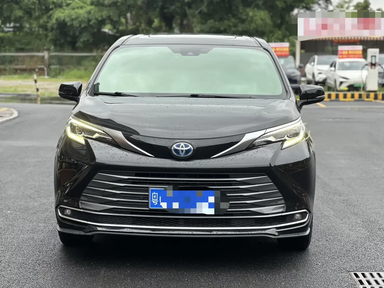 Toyota Sienna