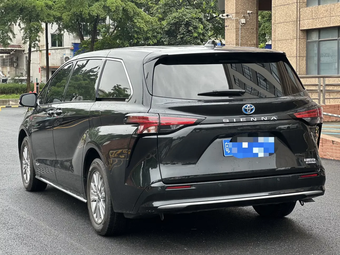 Toyota Sienna