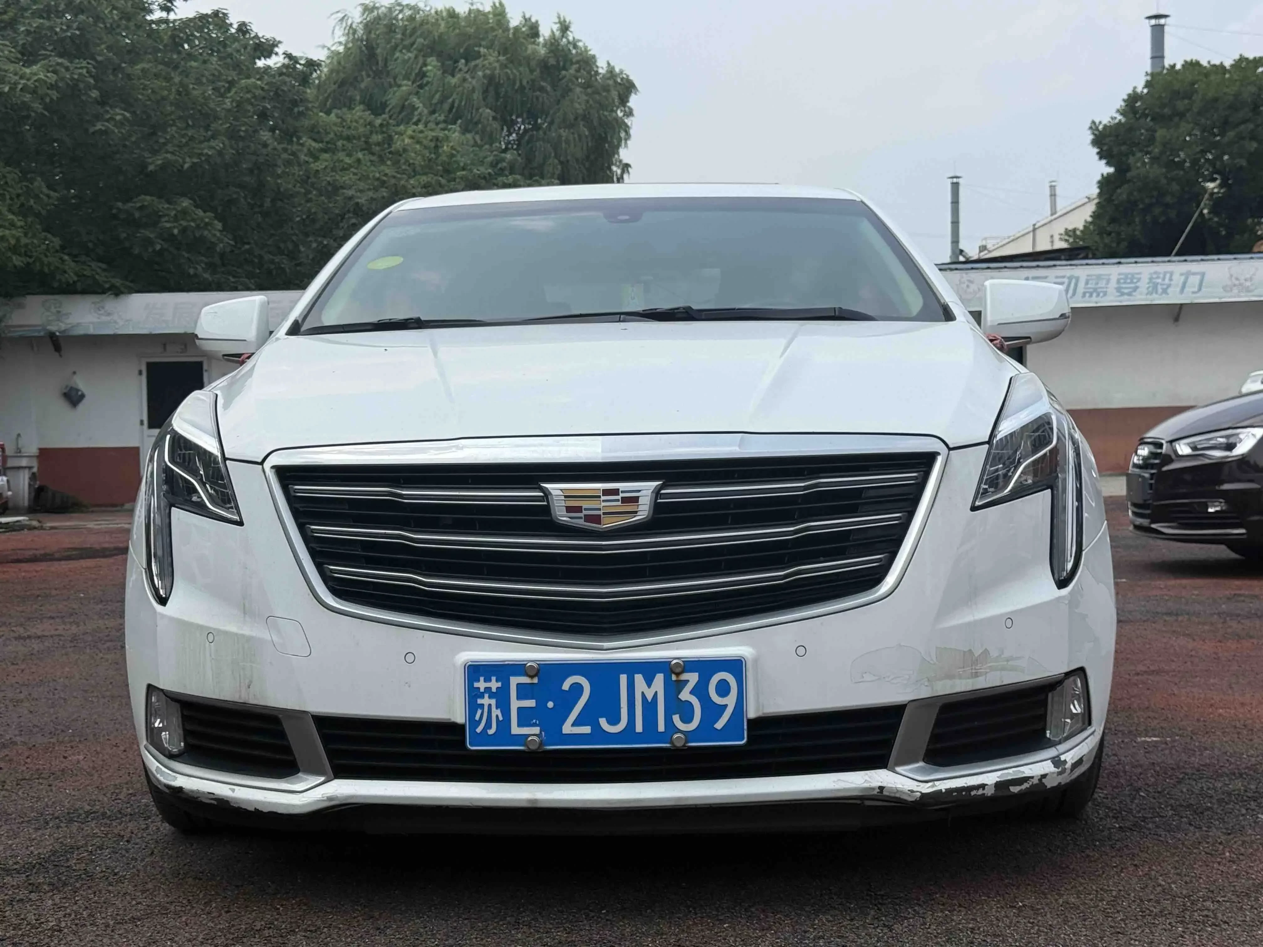 Cadillac XTS