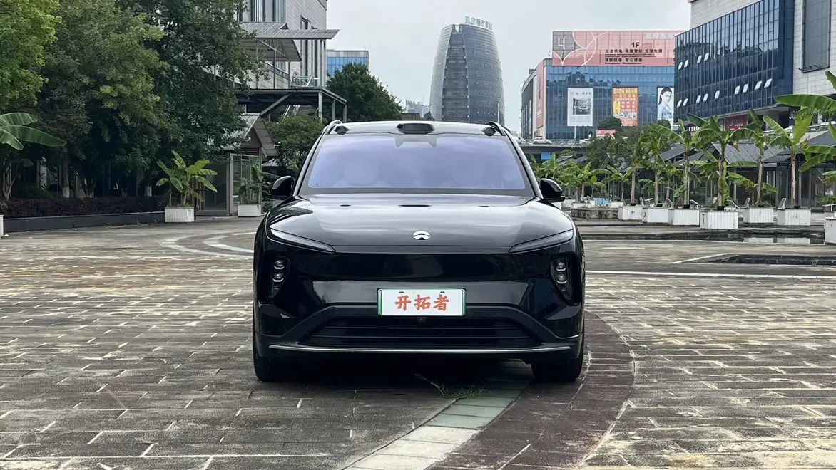 NIO ES6